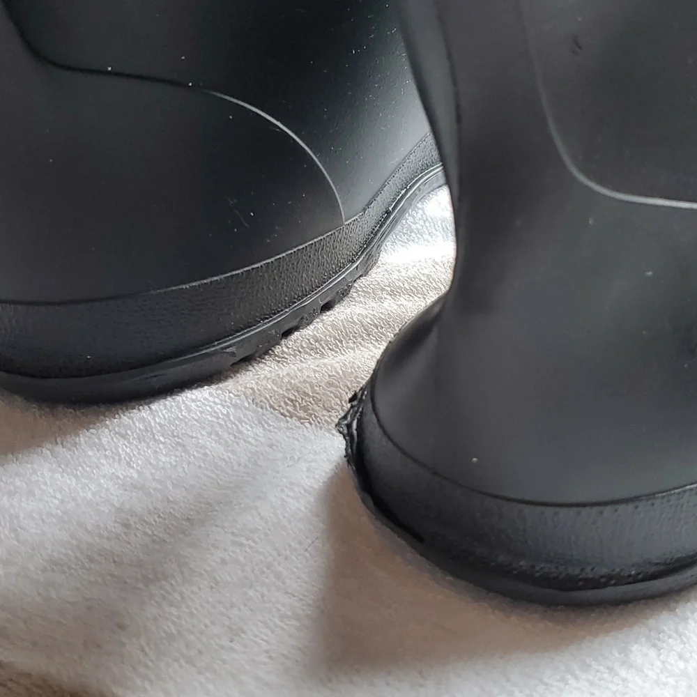 EXTRA LARGE RUBBER WORKBRUTES